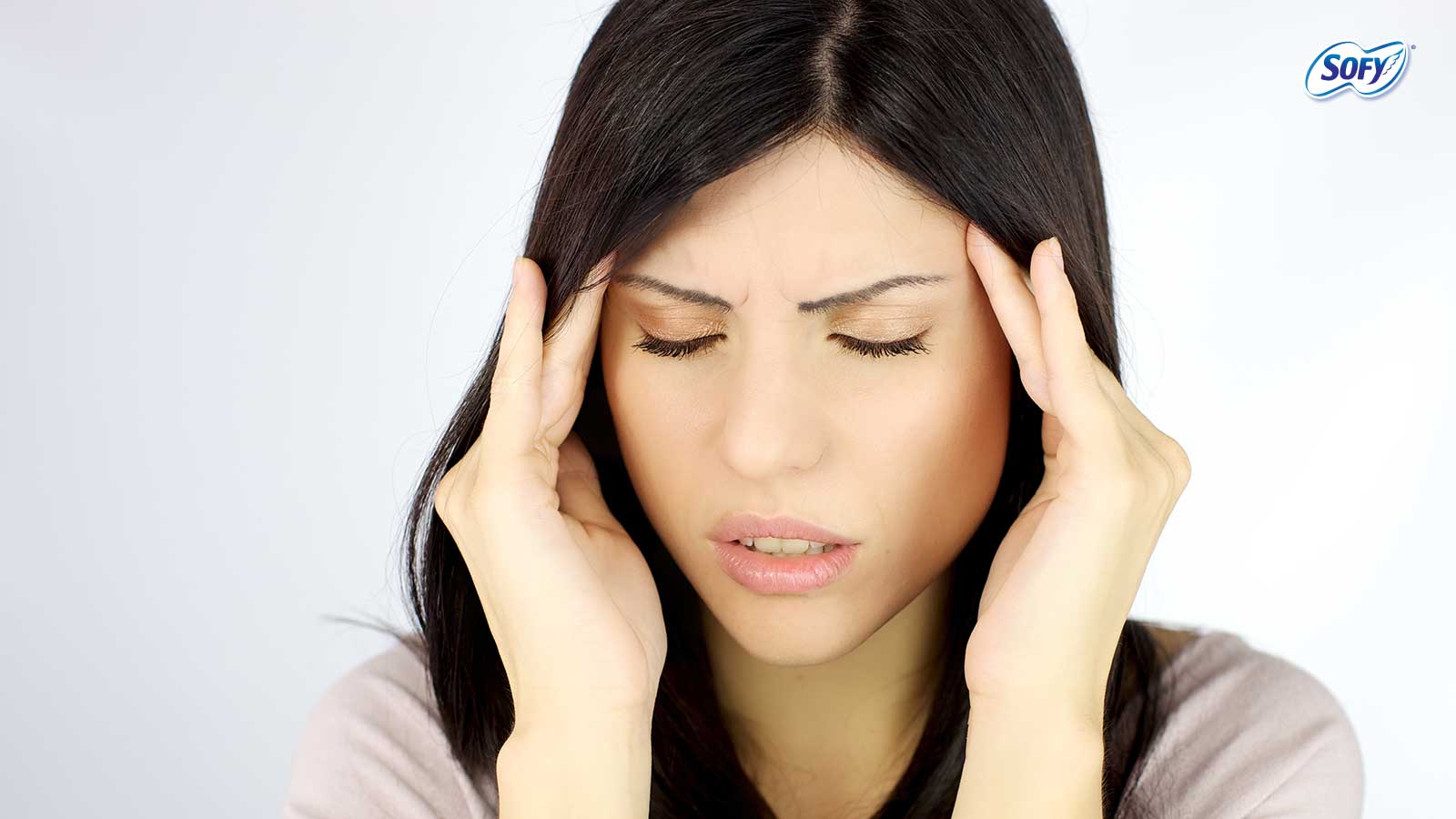 Ways to treat migraines during periods